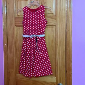 Girls red and white polka dot dress w white belt